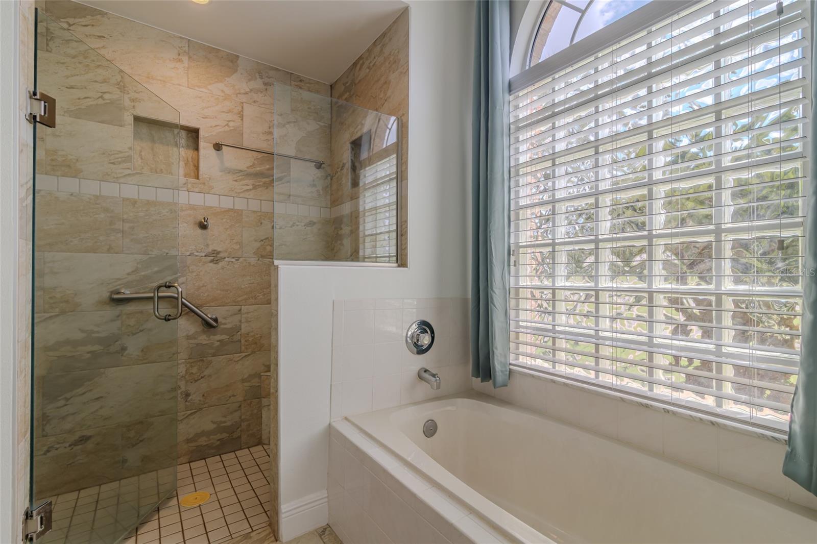 OCALA PALMS UN 02 - Residential