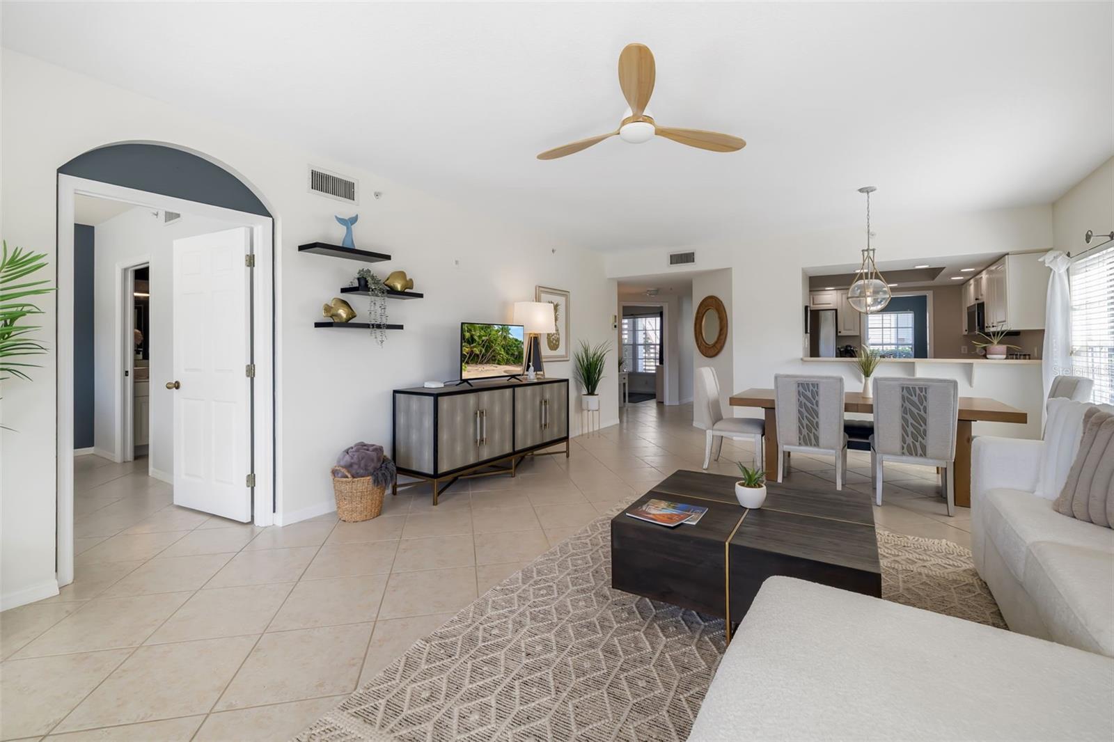 THE GARDENS 5 AT WATERSIDE VILLAGE - Residential