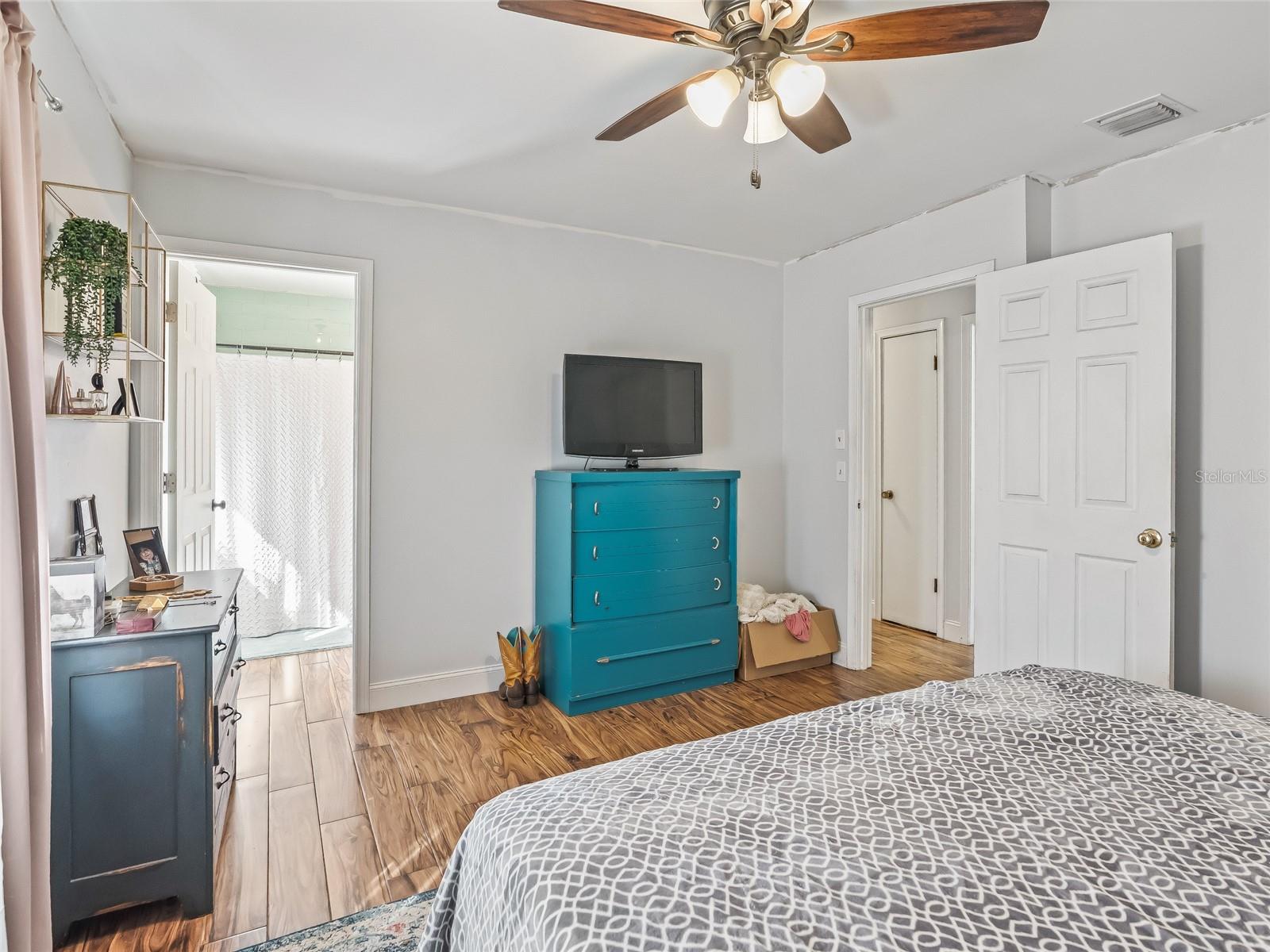 MEADOW WOOD FARMS UN 01 - Residential