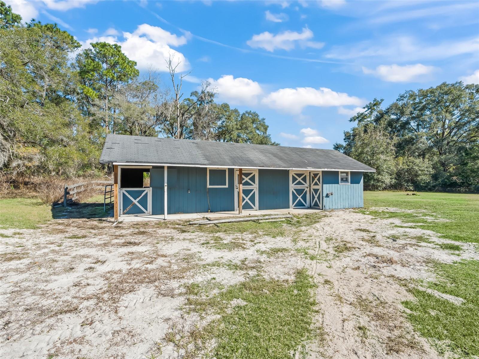 MEADOW WOOD FARMS UN 01 - Residential