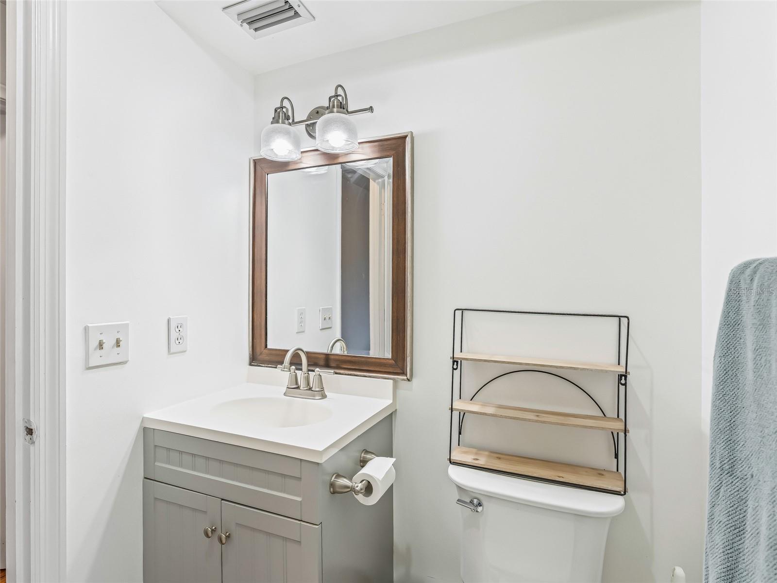 MEADOW WOOD FARMS UN 01 - Residential