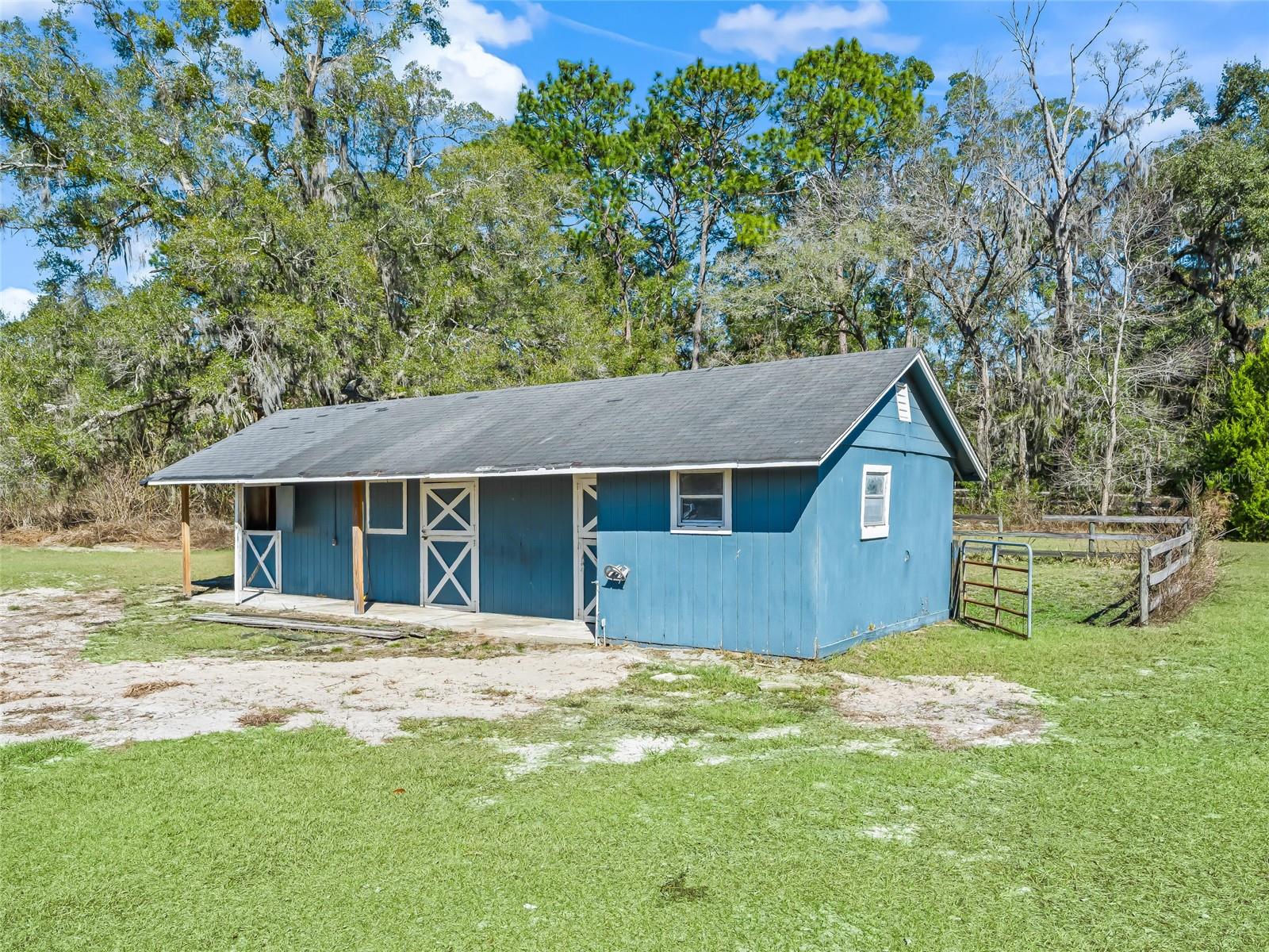 MEADOW WOOD FARMS UN 01 - Residential