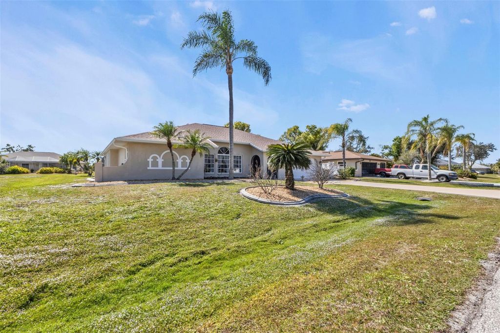 Photo of 27566 Tierra Del Fuego Circle, Punta Gorda, FL 33983 (MLS # C7504909)