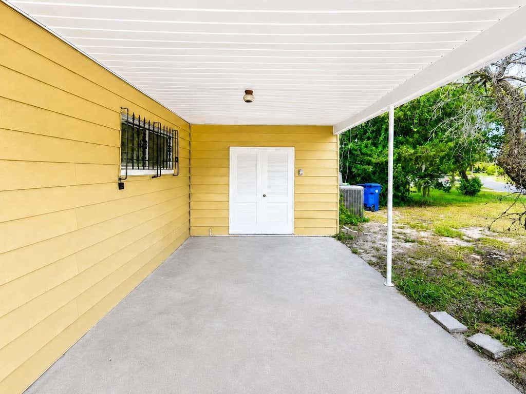 Photo of 1522 Tilsen Drive, Tampa, FL 33612 (MLS # TB8541175)