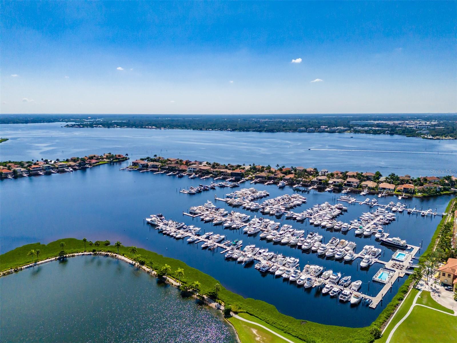 130 RIVIERA DUNES WAY 304
