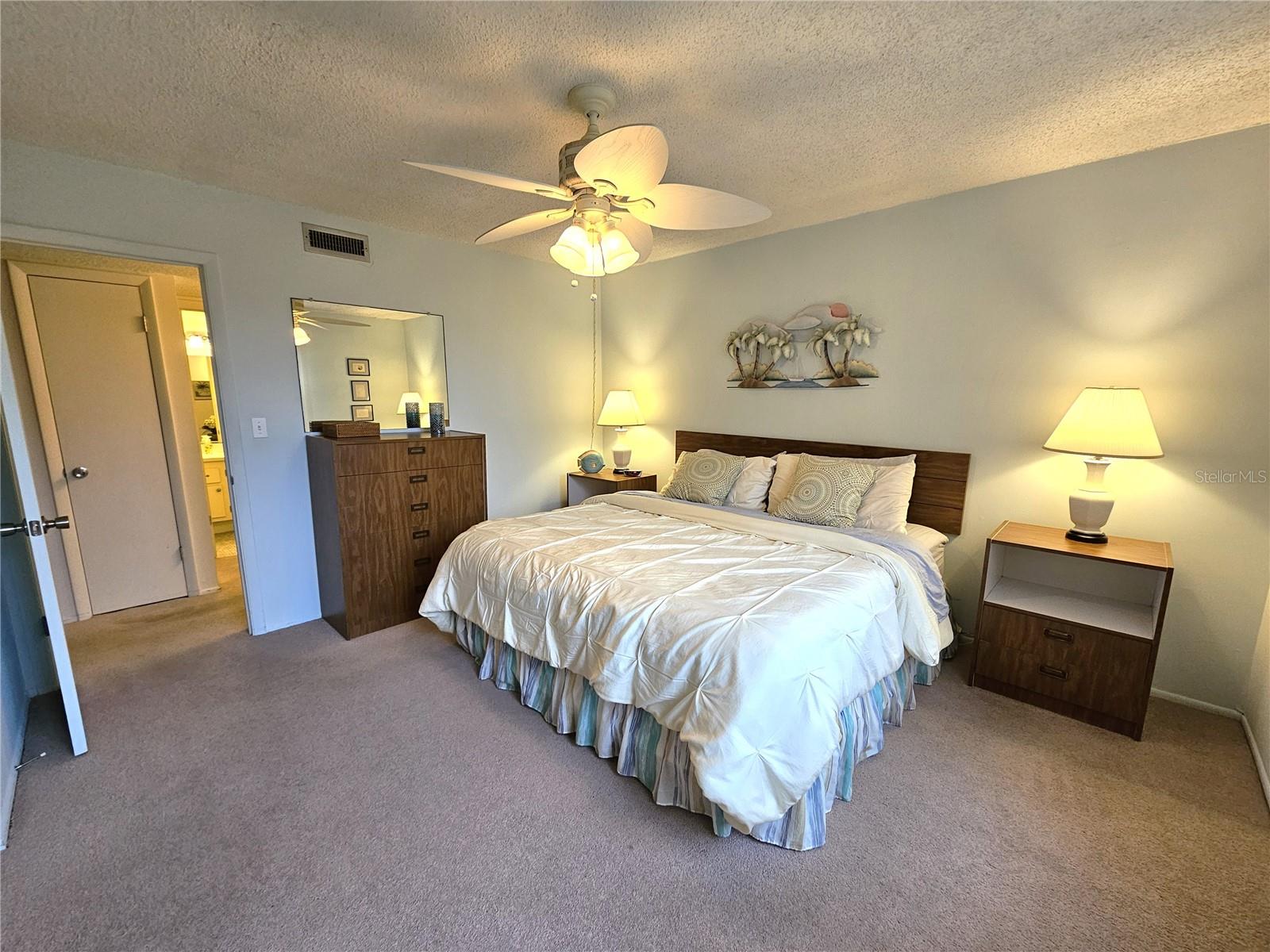 RIVERHOUSE - Residential Lease