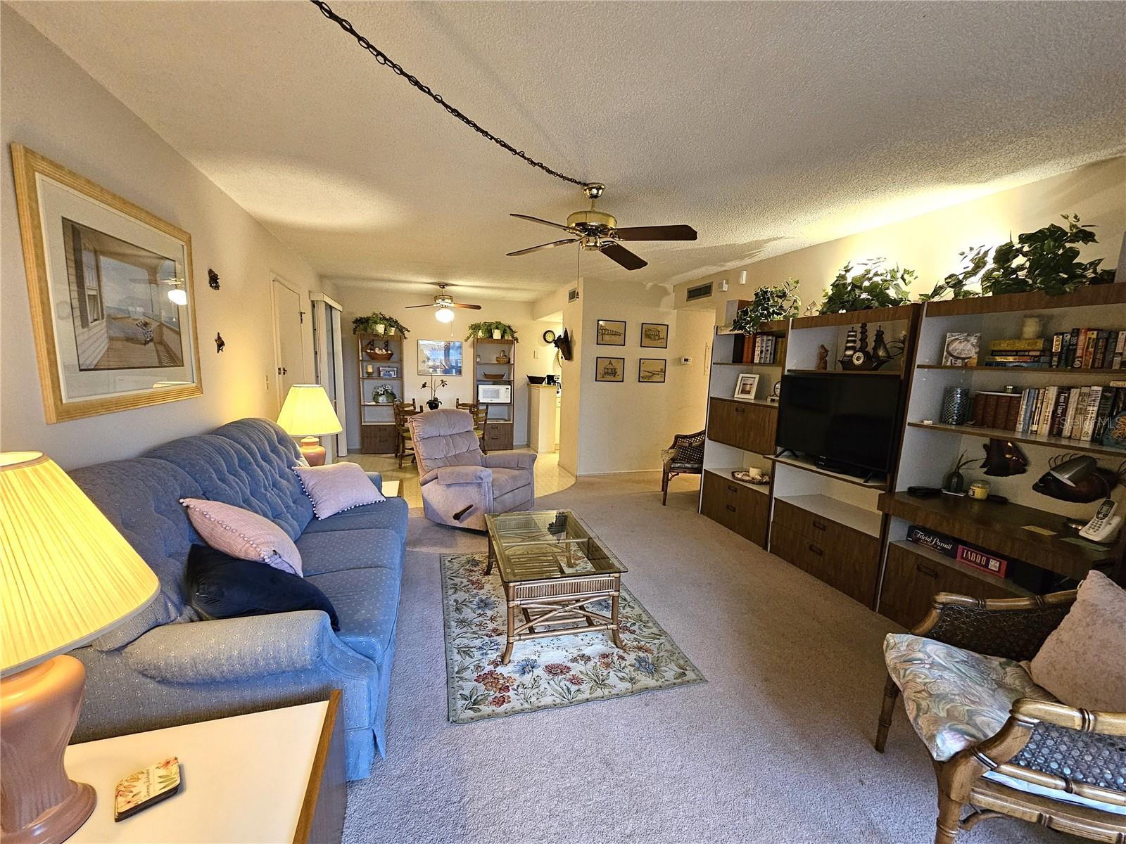 RIVERHOUSE - Residential Lease