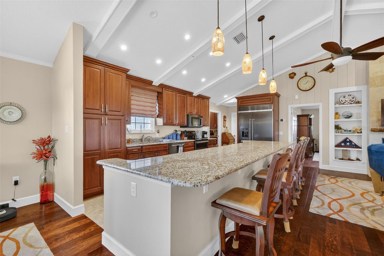 ACREAGE & UNREC - Residential