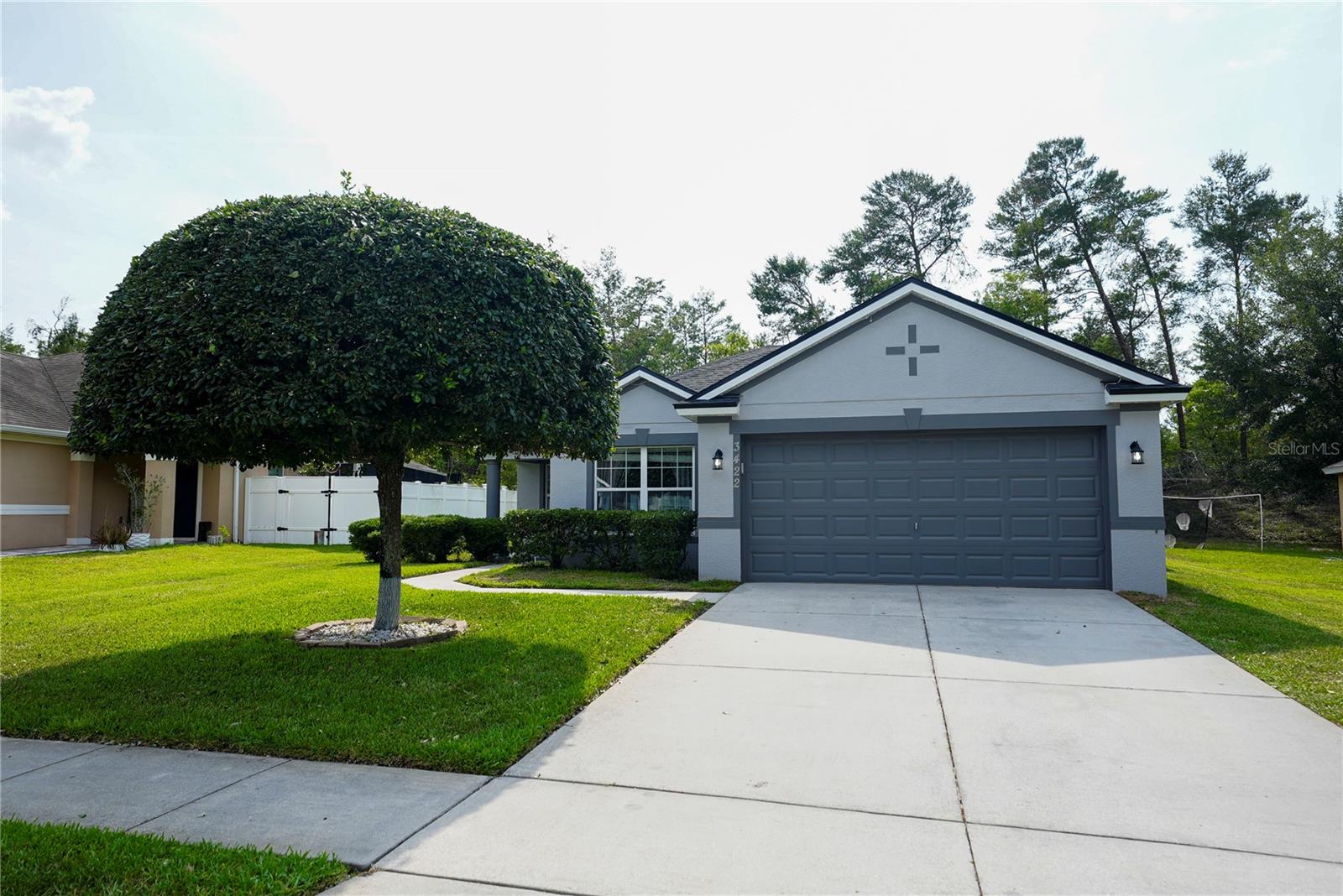 Listing image 1