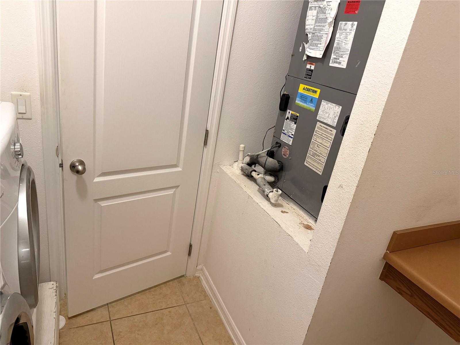 EMERALD LAKE - Residential