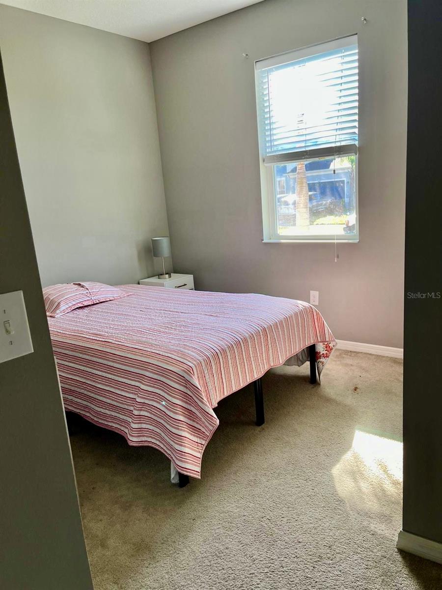 SHINGLE CRK RESERVE/OAKS - Residential