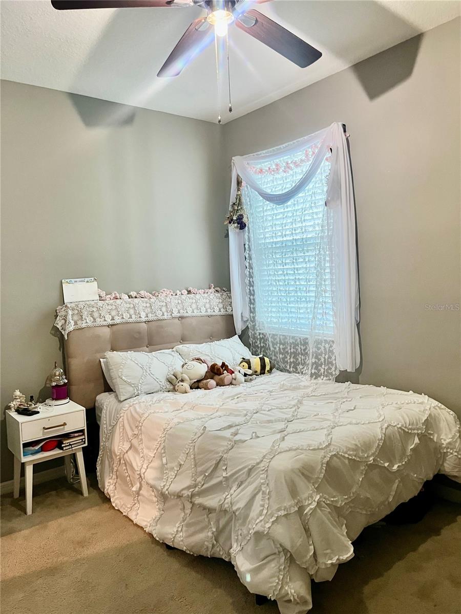 SHINGLE CRK RESERVE/OAKS - Residential