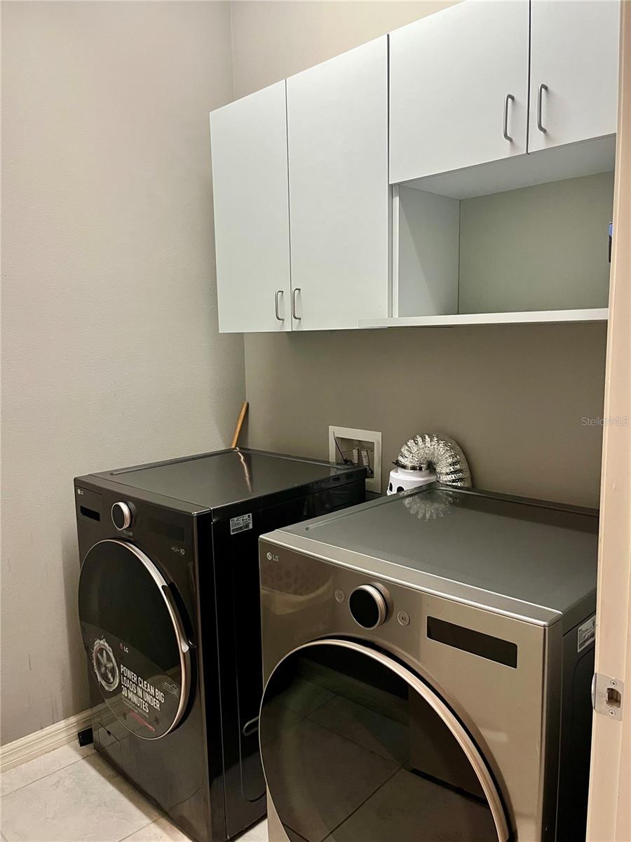 SHINGLE CRK RESERVE/OAKS - Residential