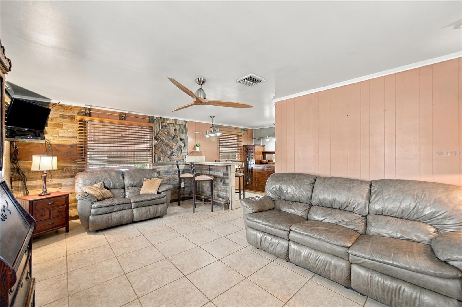 10 LYCHEE DRIVE
