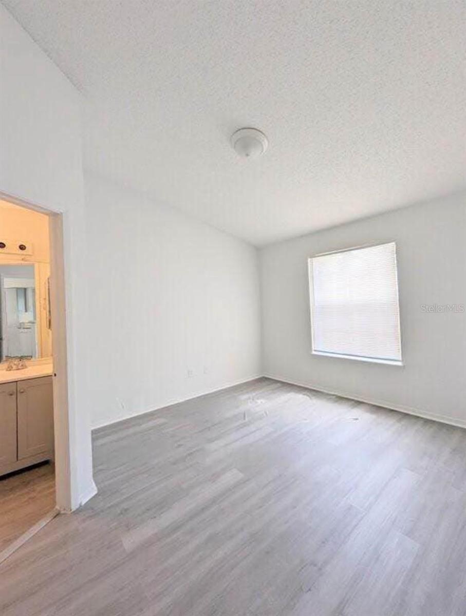 PLAZA/MILLENIUM - Residential Lease