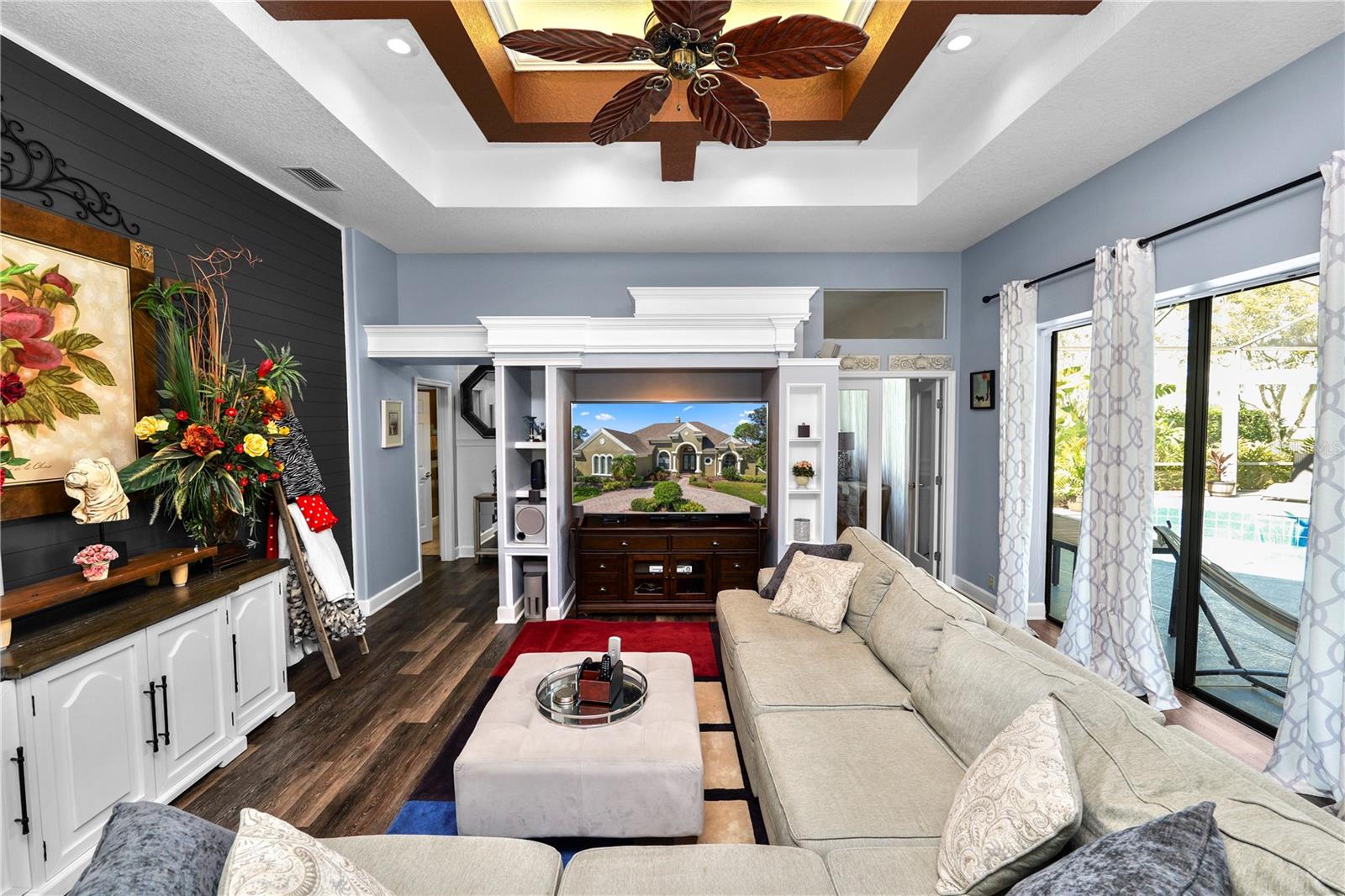 VISTA HILLS - Residential