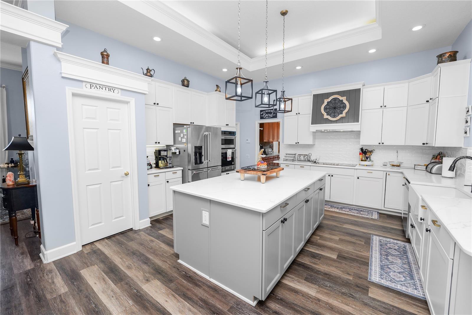 VISTA HILLS - Residential