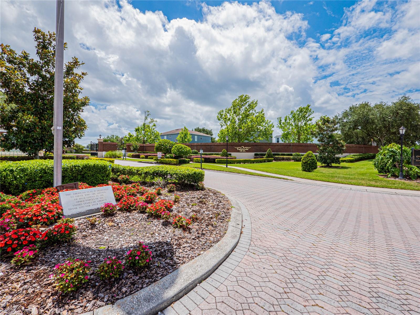 VISTA HILLS - Residential