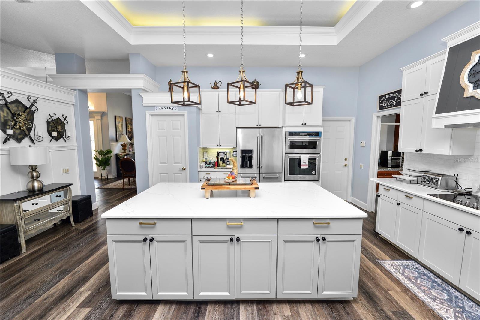 VISTA HILLS - Residential