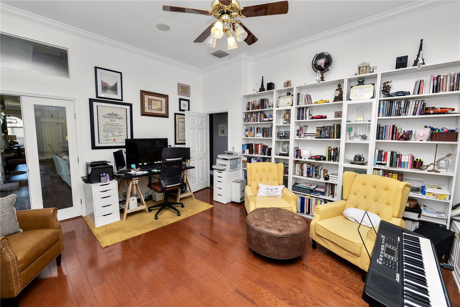 VISTA HILLS - Residential