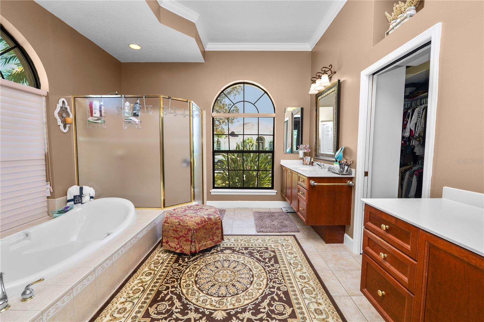 VISTA HILLS - Residential