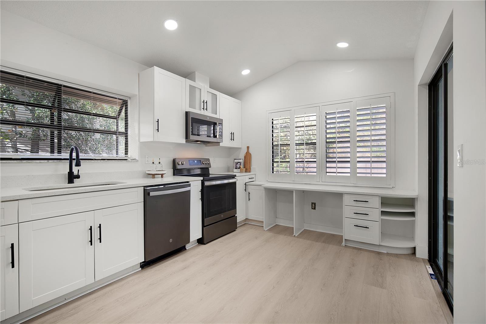 OAK FOREST UNIT 6 - Residential