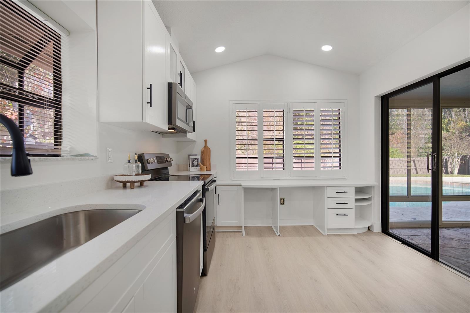 OAK FOREST UNIT 6 - Residential