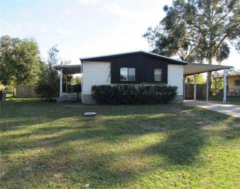 A home in BELLEVIEW