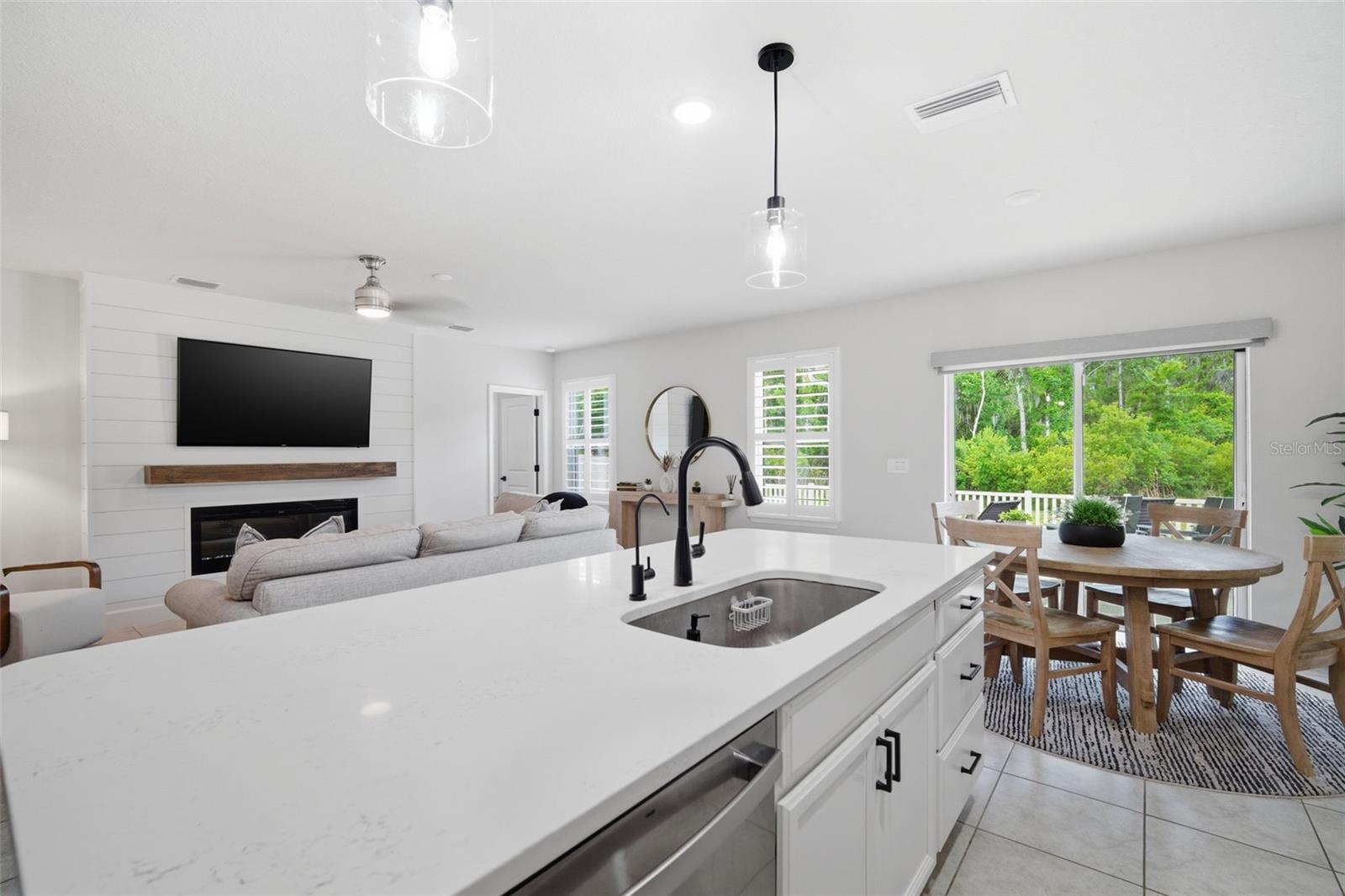 CYPRESS PRESERVE - Residential