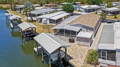 Photo of 164 S Saint Thomas Circle, Apollo Beach, FL 33572 (MLS # TB8502543)