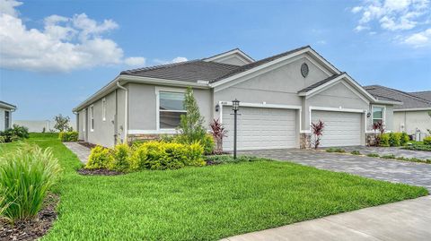 18324 CROPSIDE TRAIL LAKEWOOD RANCH FL 34211