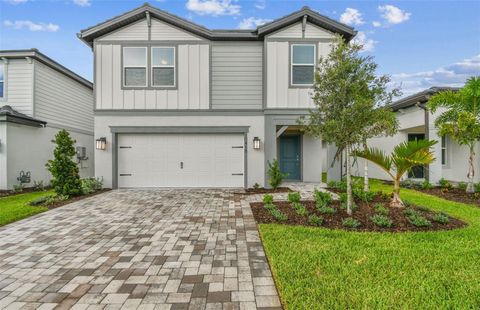 Photo of 10418 Cross River Trail, Parrish, FL 34219 (MLS # TB8372578)