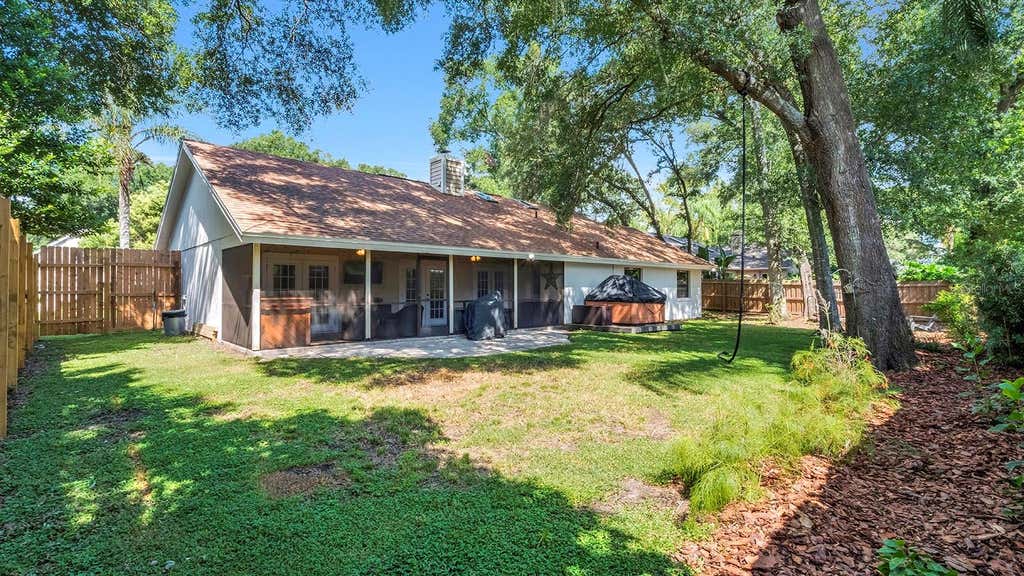 Photo of 837 Towering Oak Way, Apopka, FL 32712 (MLS # O6435216)