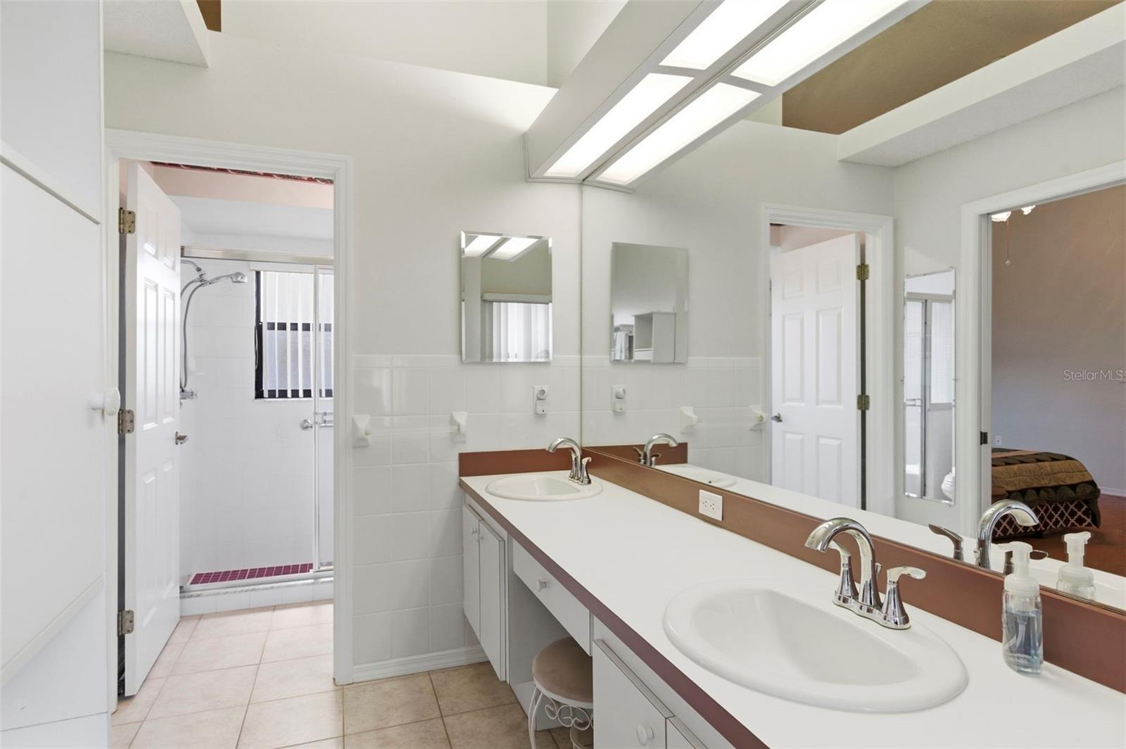 THE PRESERVE AT FAIRWAY OAKS - Residential