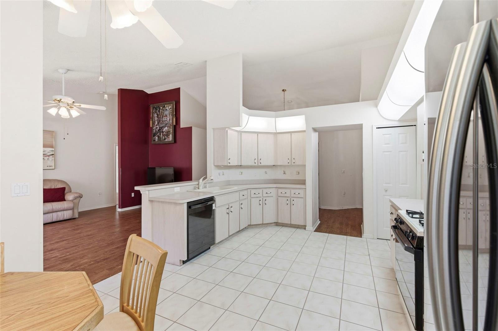 THE PRESERVE AT FAIRWAY OAKS - Residential