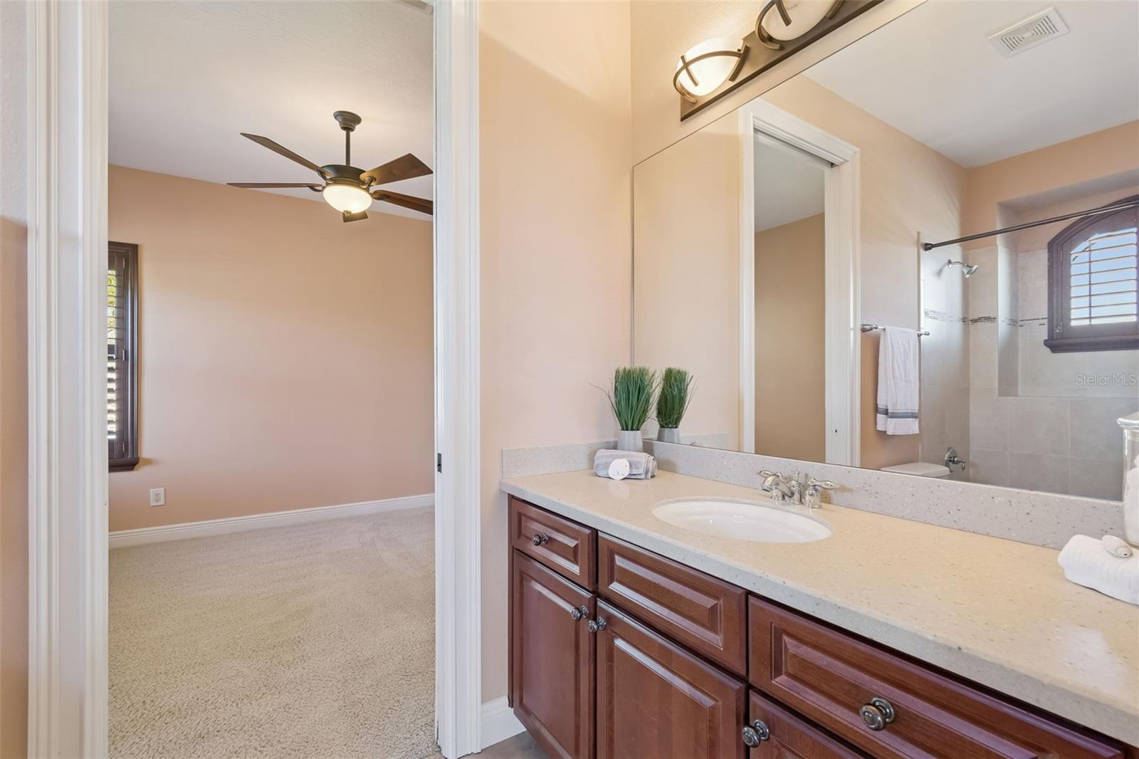 GRAND CYPRESS ON LAKE TARPON - Residential