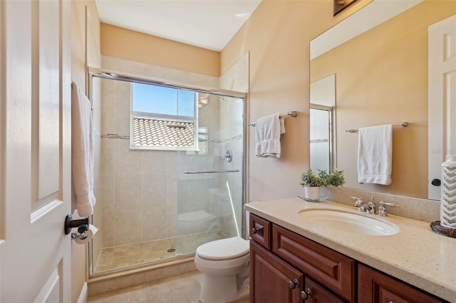 GRAND CYPRESS ON LAKE TARPON - Residential