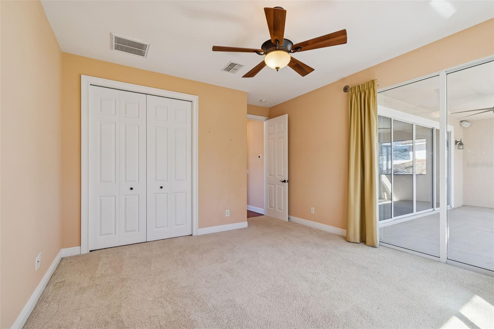 GRAND CYPRESS ON LAKE TARPON - Residential