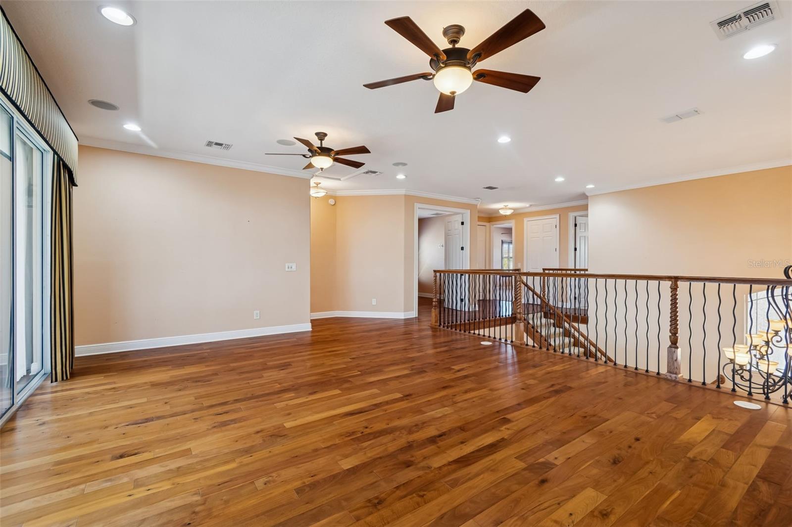 GRAND CYPRESS ON LAKE TARPON - Residential