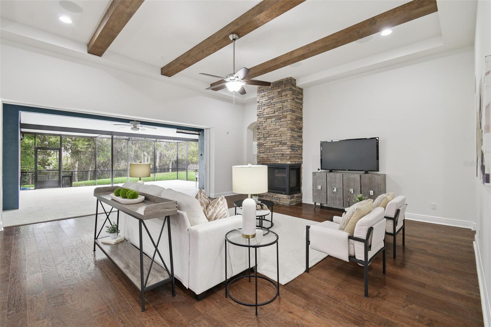 LAKESHORE RANCH PH I - Residential