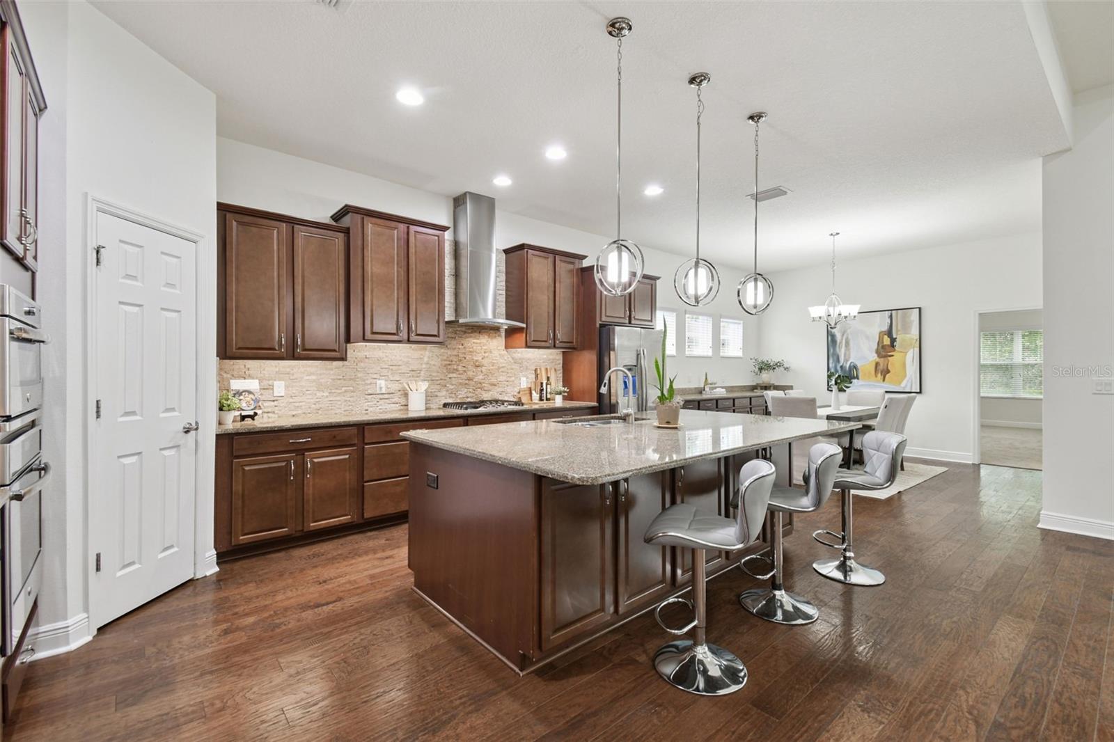 LAKESHORE RANCH PH I - Residential