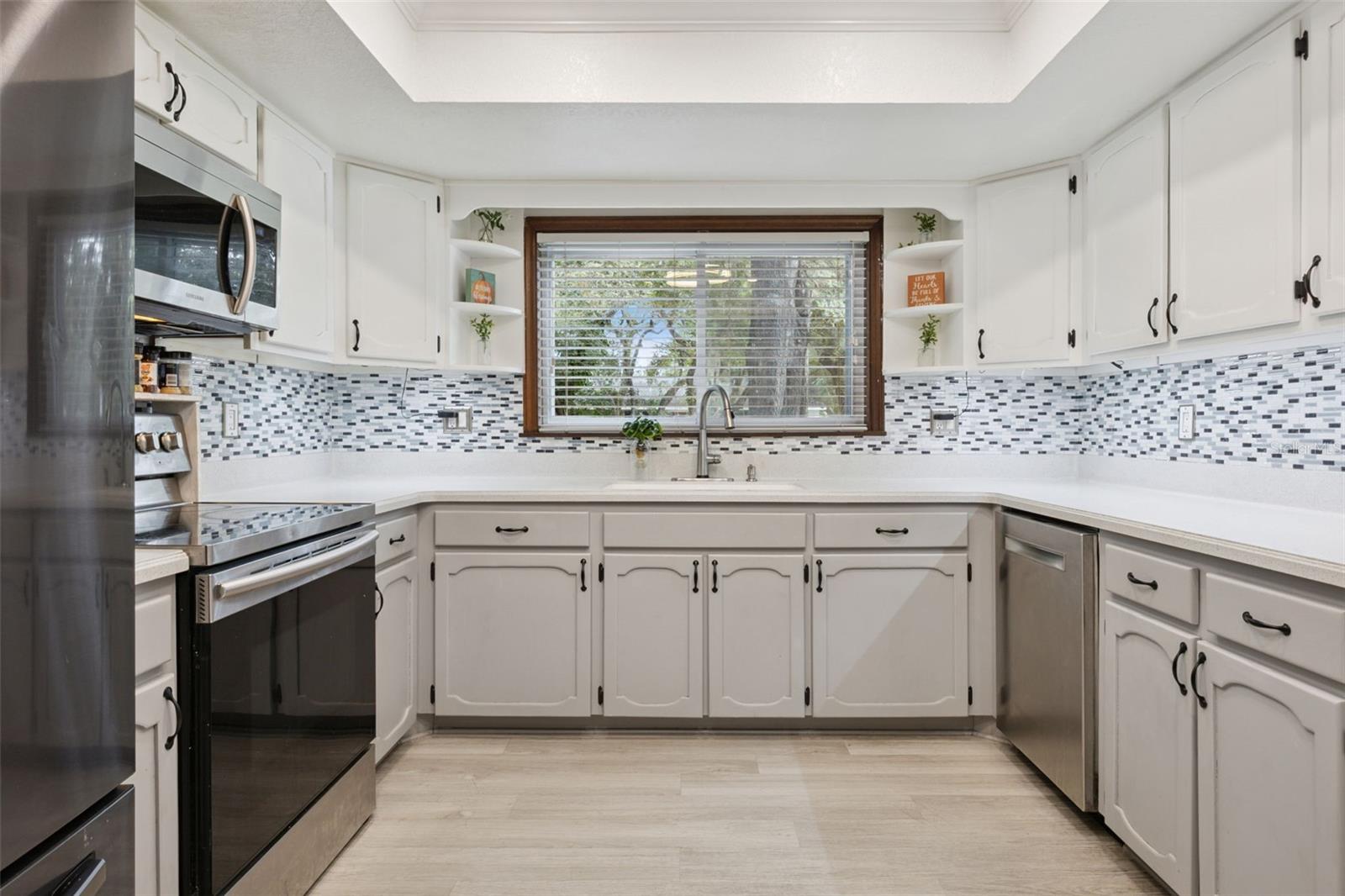 SWEETWATER OAKS SEC 02 - Residential