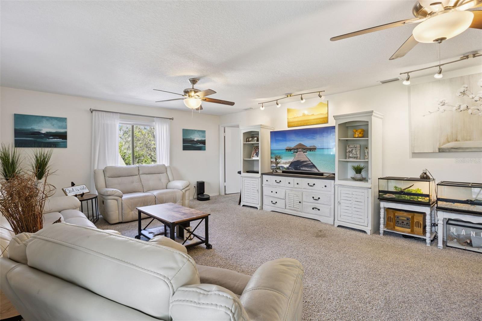 SWEETWATER OAKS SEC 02 - Residential