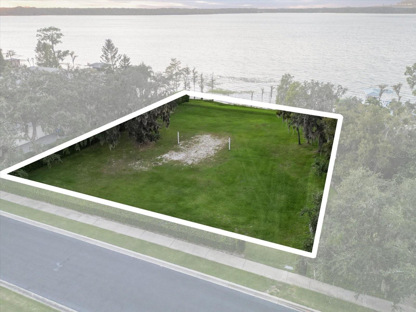 CYPRESS POINT - Residential