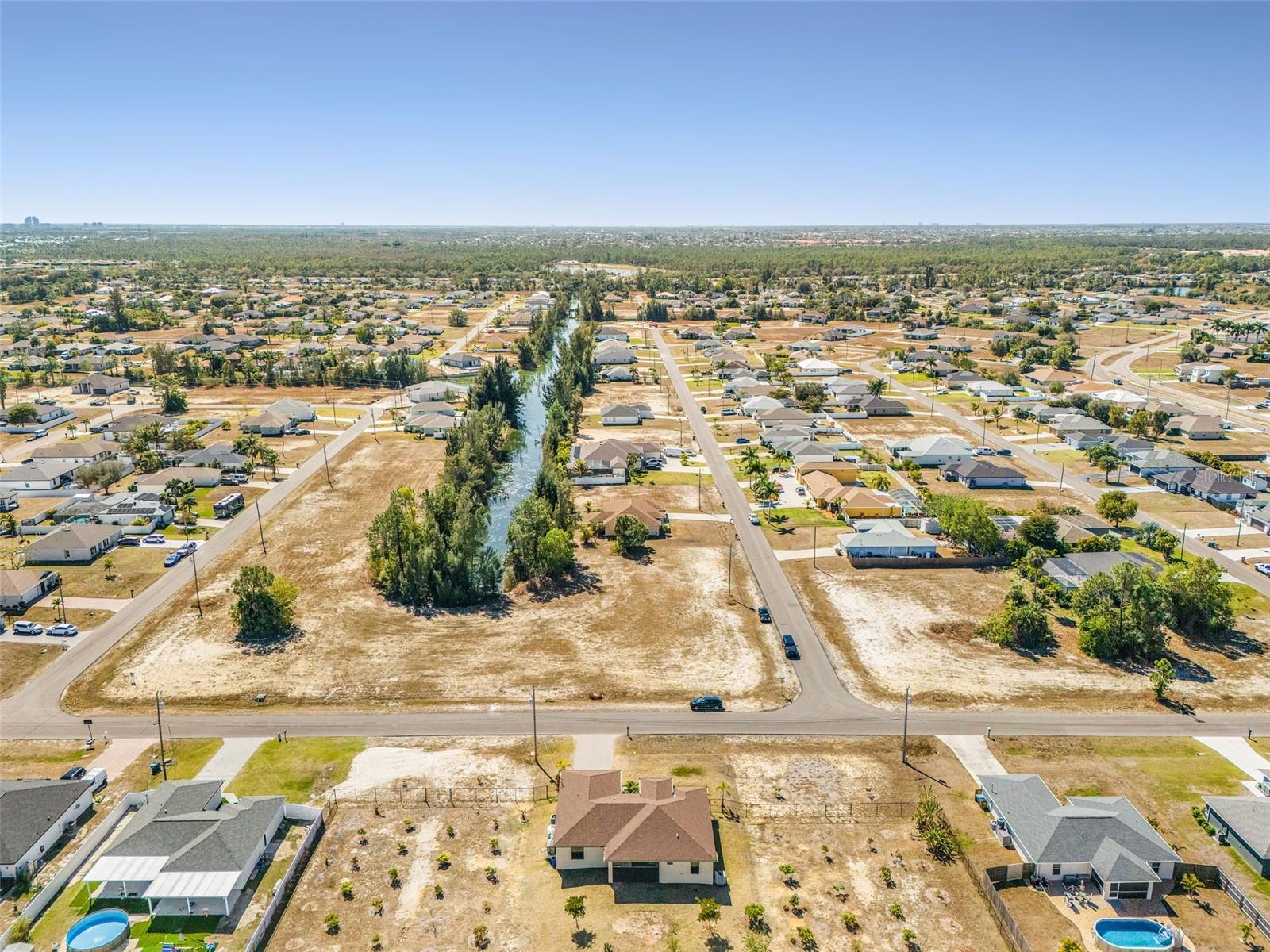 CAPE CORAL - Residential