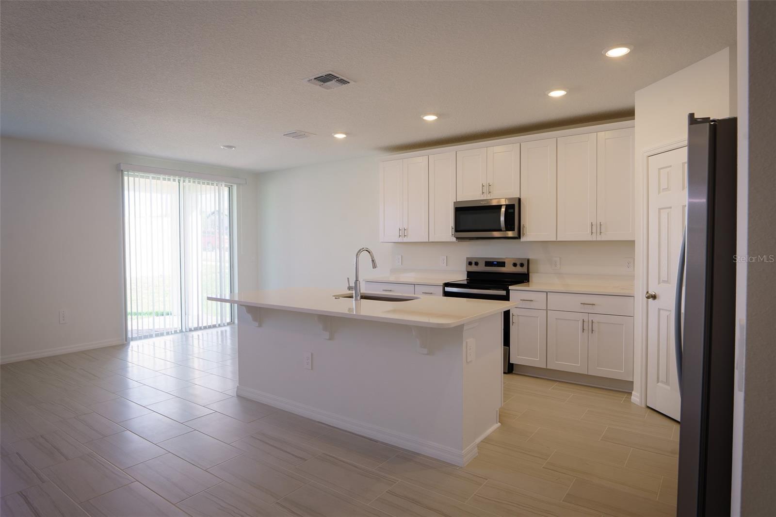 DEER RUN AT CROSSWINDS - Residential Lease