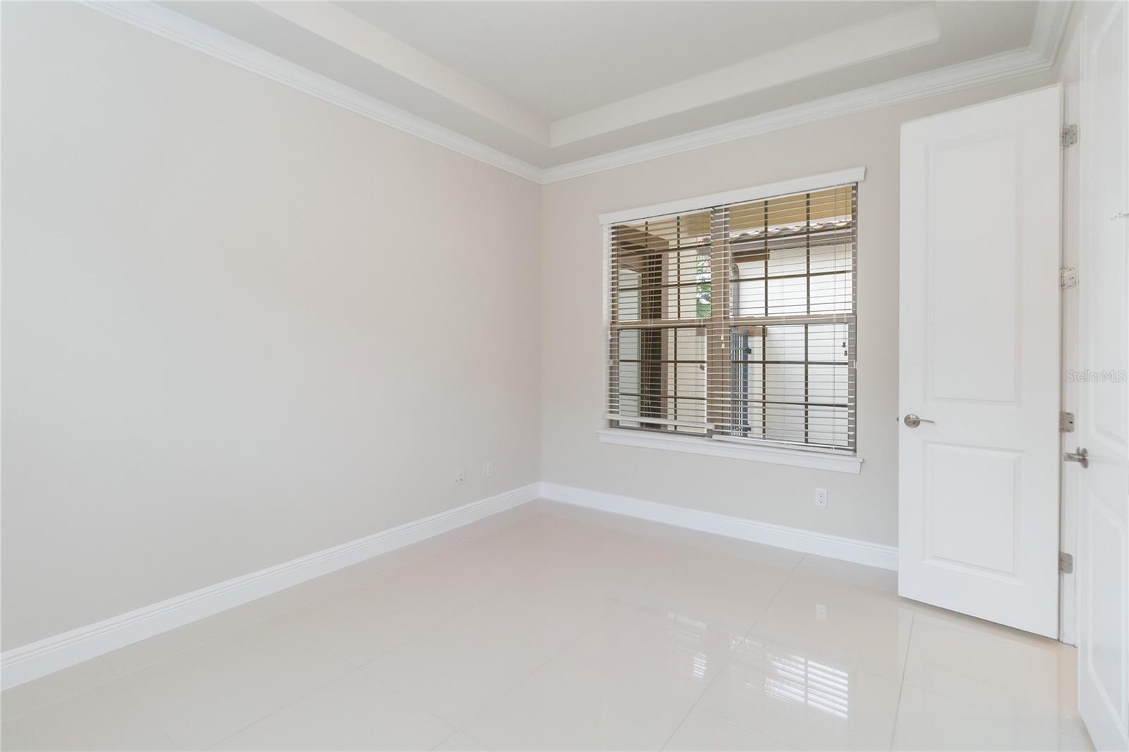 ENCLAVE AT VILLAGEWALK - Residential Lease