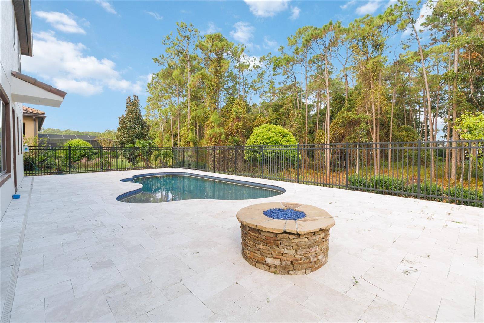 ENCLAVE AT VILLAGEWALK - Residential Lease