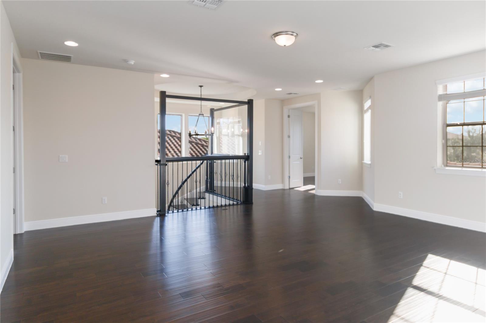 ENCLAVE AT VILLAGEWALK - Residential Lease