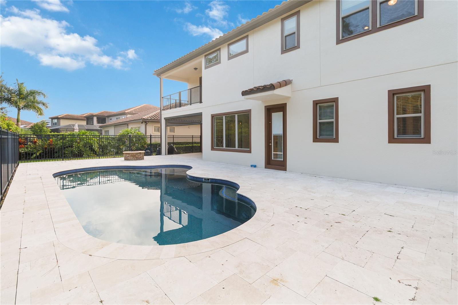 ENCLAVE AT VILLAGEWALK - Residential Lease